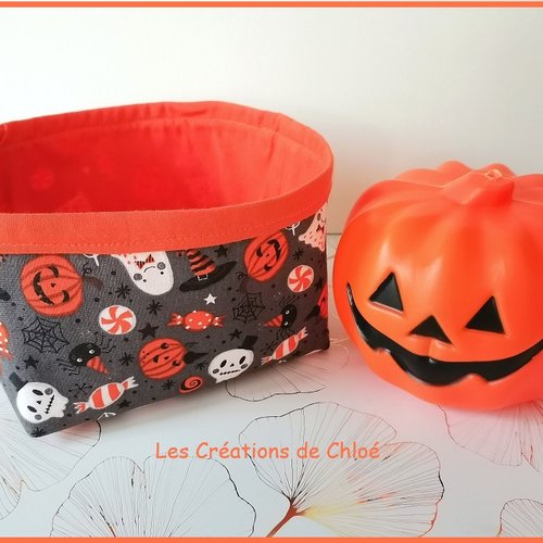 Petit panier enfant pour halloween fond gris