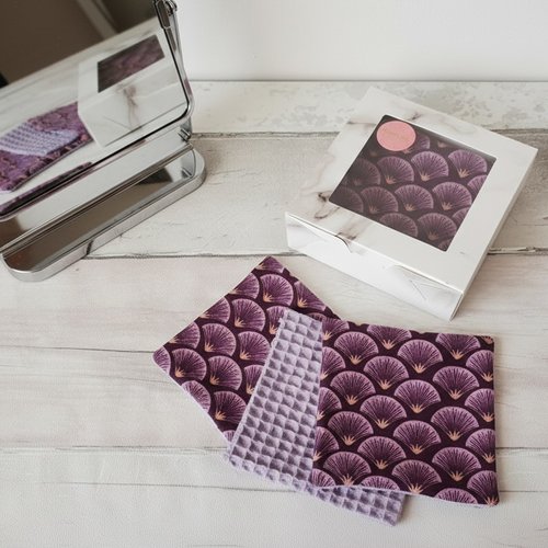 Boite de 9 lingettes démaquillantes coton et nid d'abeilles lilas