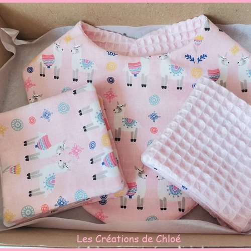 Coffret naissance/box naissance coton et nid d'abeilles rose