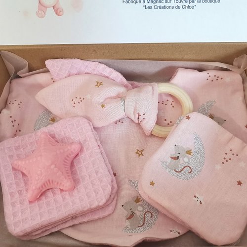 Coffret naissance/box naissance rose avec savon