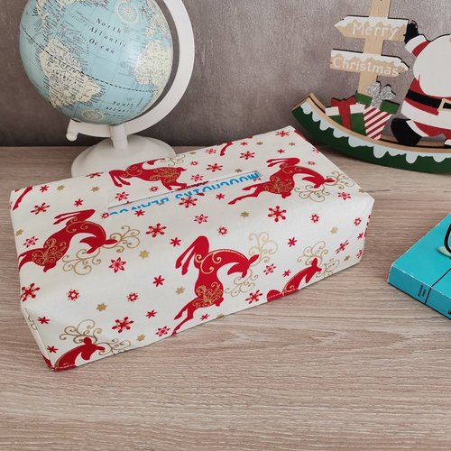 Housse pour boite à mouchoirs thème noël