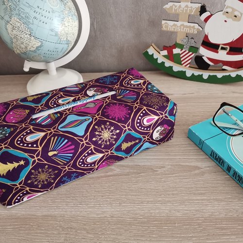 Housse pour boite à mouchoirs thème noël