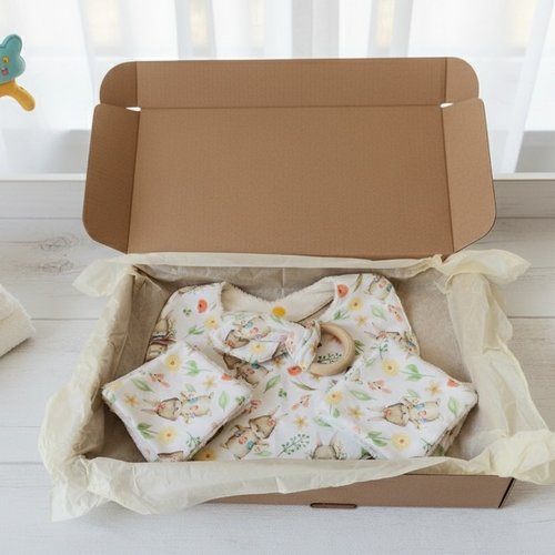 Coffret naissance/box naissance tissus beige et lapins