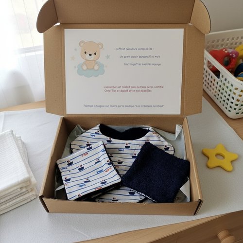 Coffret naissance/box naissance coton et éponge bleu marine