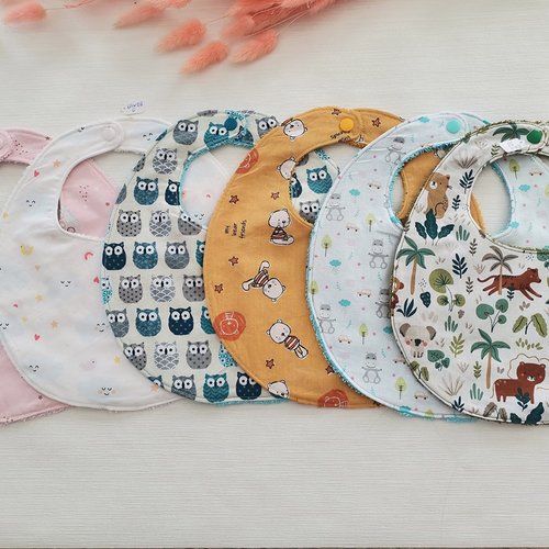 Bavoir bébé coton imprimé et doublé tissu éponge