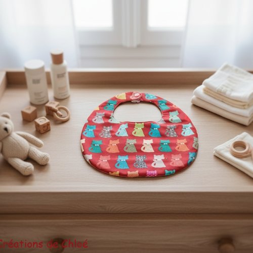 Bavoir bébé coton motif chats et nid d'abeilles orange - destockage