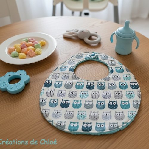 Bavoir bébé coton motif hiboux et éponge bleu