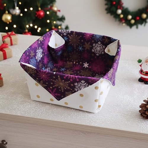 Panier/corbeille tissu motif noël violet et beige