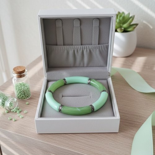 Bracelet perles tube incurvées