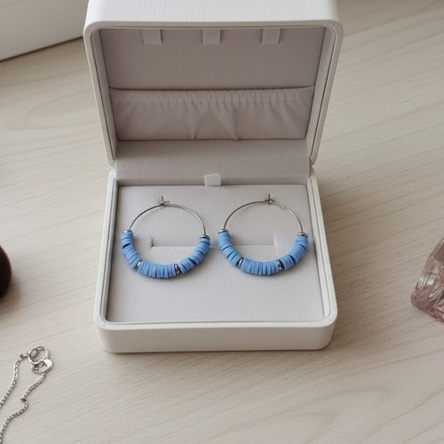 Boucles d'oreilles créoles acier inoxydable et perles heishi