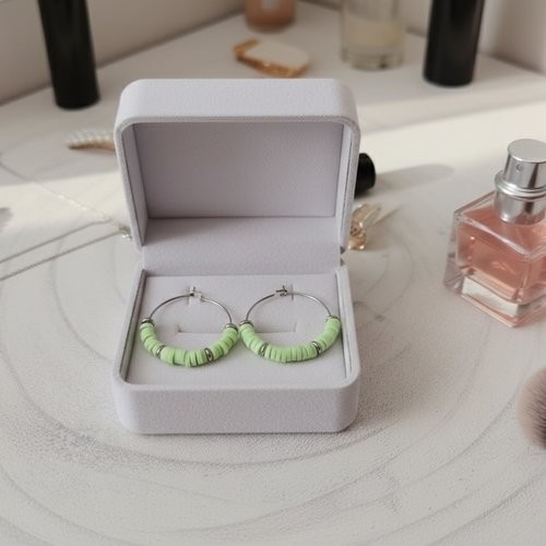 Boucles d'oreilles créoles acier inoxydable et perles heishi