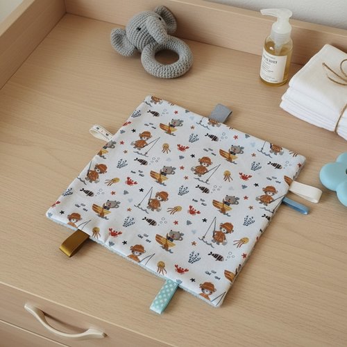 Doudou plat carré coton motifs animaux