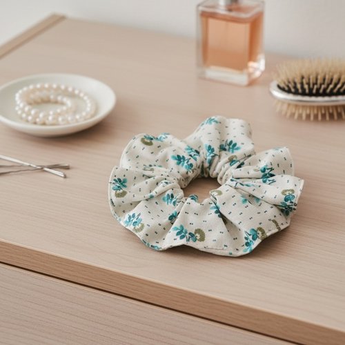 Chouchou coton beige à petites fleurs