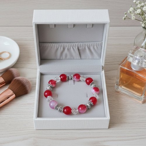 Bracelet fil élastique perles en verre rouge et craquelé