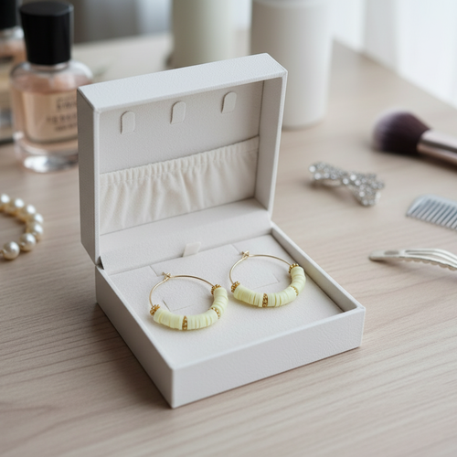 Boucles d'oreilles créoles dorées acier inoxydable et perles heishi