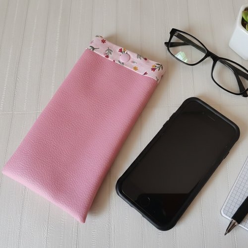 Etui simili cuir rose et coton pour téléphone portable