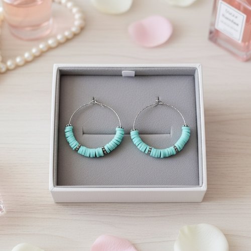 Boucles d'oreilles créoles acier inoxydable ciselé et perles heishi