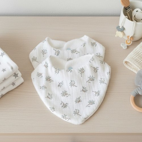 Lot de 2 bavoirs bébé double gaze imprimé et éponge bambou