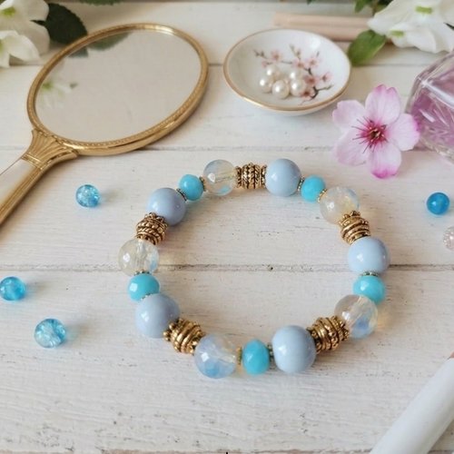 Bracelet fil élastique perles bleues