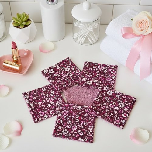 Boite de 6 grandes lingettes démaquillantes coton imprimé et éponge