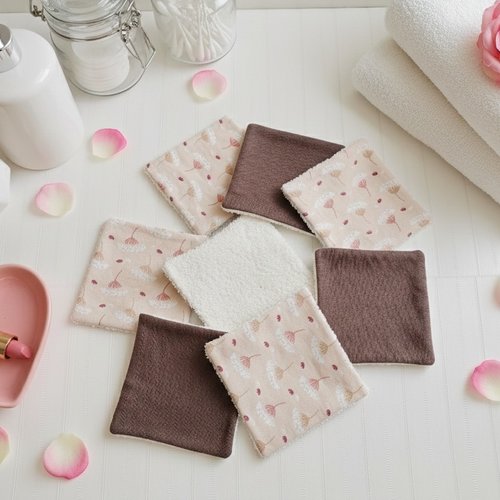 Lot de 8 lingettes démaquillantes coton imprimé et éponge