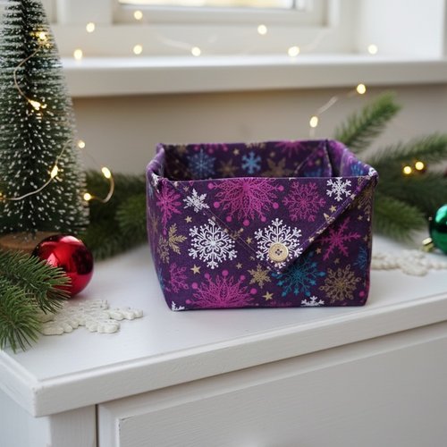 Panier/corbeille tissu motif noël violet