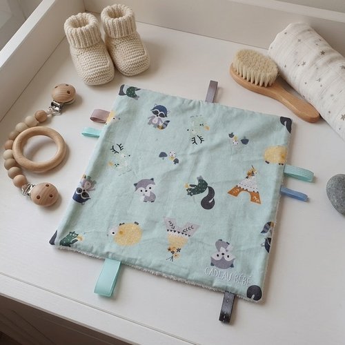 Doudou plat carré coton motifs animaux