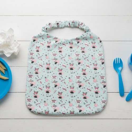 Serviette de cantine motifs super girls et éponge blanche