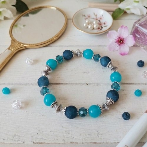 Bracelet fil élastique perles en verre bleu et turquoise
