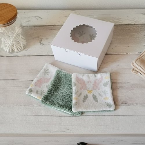 Boite de 12 lingettes bébé coton et éponge bambou verte