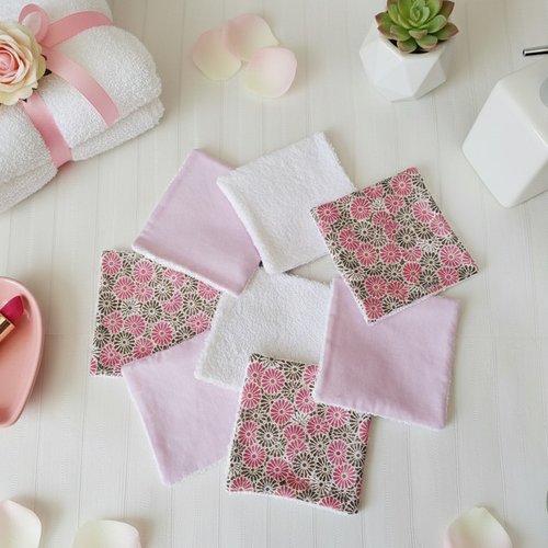 Boite de 8 lingettes démaquillantes coton imprimé et éponge