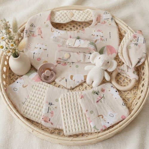 Coffret naissance/box naissance beige/animaux