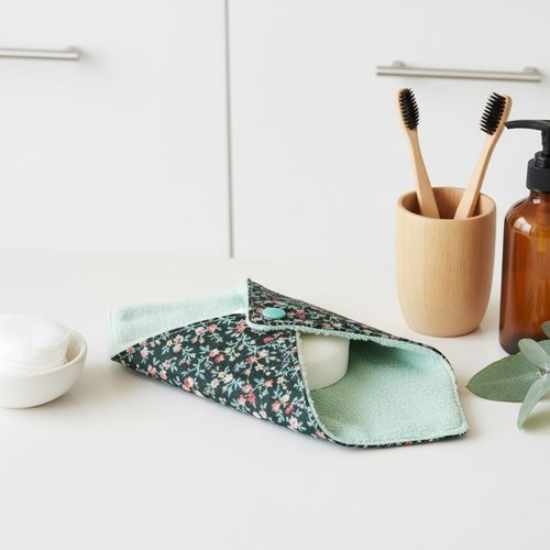 Pochette à savon tissus éponge bambou vert et coton motifs