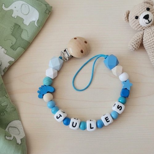 Attache tétine personnalisée perles bois et silicone