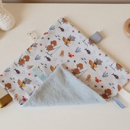 Doudou plat carré coton motifs animaux