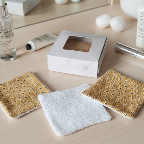 Boite de 6 lingettes démaquillantes coton imprimé et éponge