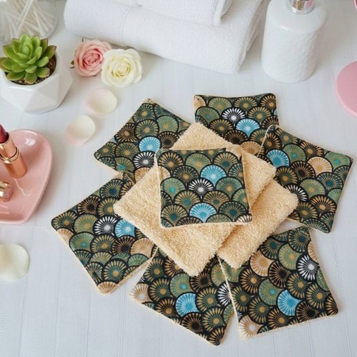 Boite de 8 lingettes démaquillantes coton et éponge jaune