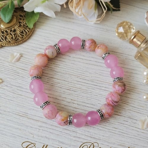 Bracelet perles en verre imitation jade rose et tréfilé