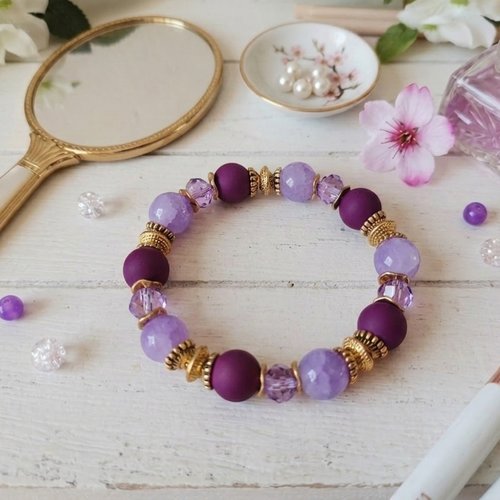 Bracelet fil élastique perles en verre ton mauve et violet