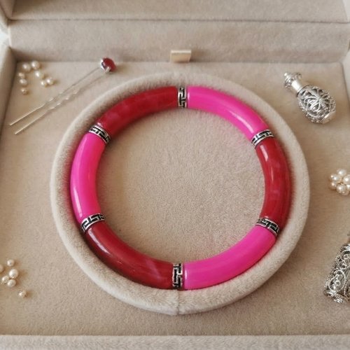Bracelet perles tube incurvées