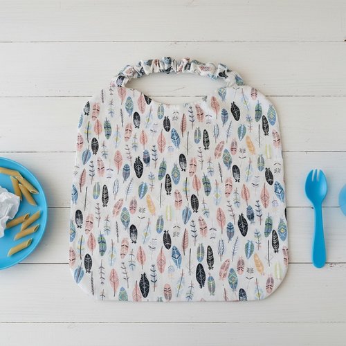 Serviette de cantine élastique motif plumes