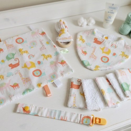 Coffret naissance/box naissance blanc motifs animaux