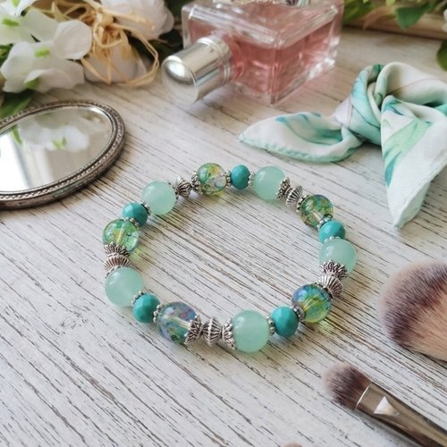 Bracelet perles en verre imitation jade verte