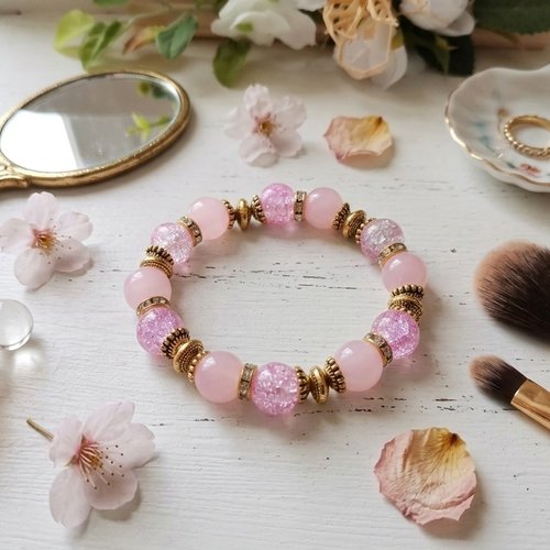 Bracelet fil élastique perles imitation jade et craquelé rose