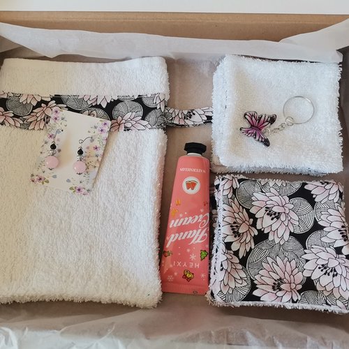 Coffret toilette cadeaux femme blanc