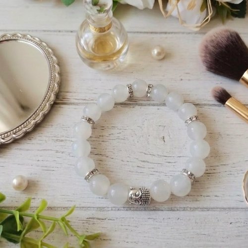 Bracelet fil élastique perles en verre imitation jade et bouddha