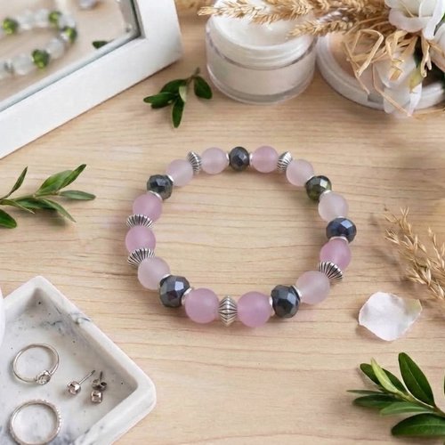 Bracelet fil élastique perles en verre rose et violet