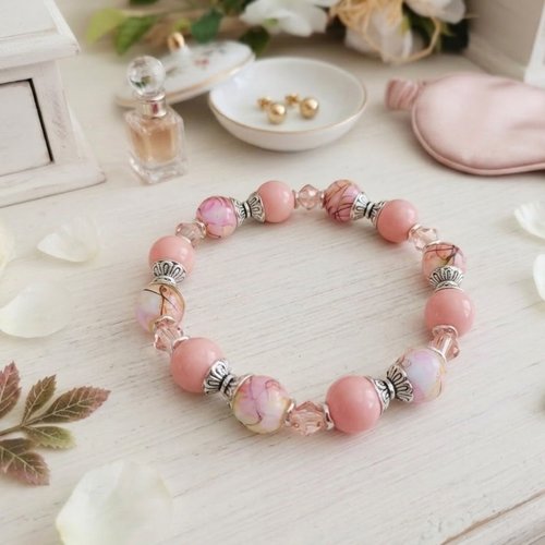 Bracelet perles en verre saumon et apprêts argent mat