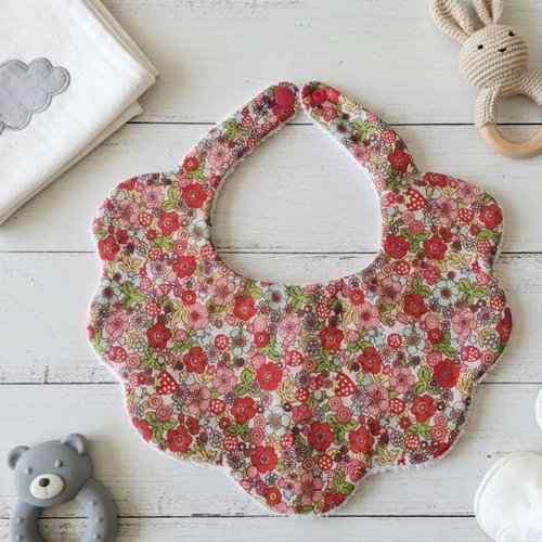 Bavoir bébé coton blanc imprimé fleurs et éponge blanche