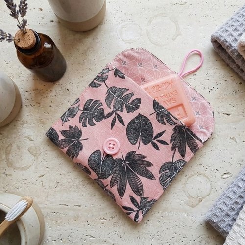 Pochette à savon tissus coton imprimé et enduit rose